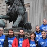 SPJ-USO GALICIA. (PRENSA) Los funcionarios gallegos de Justicia en huelga se presentan en Madrid para pedirle a Catalá que medie