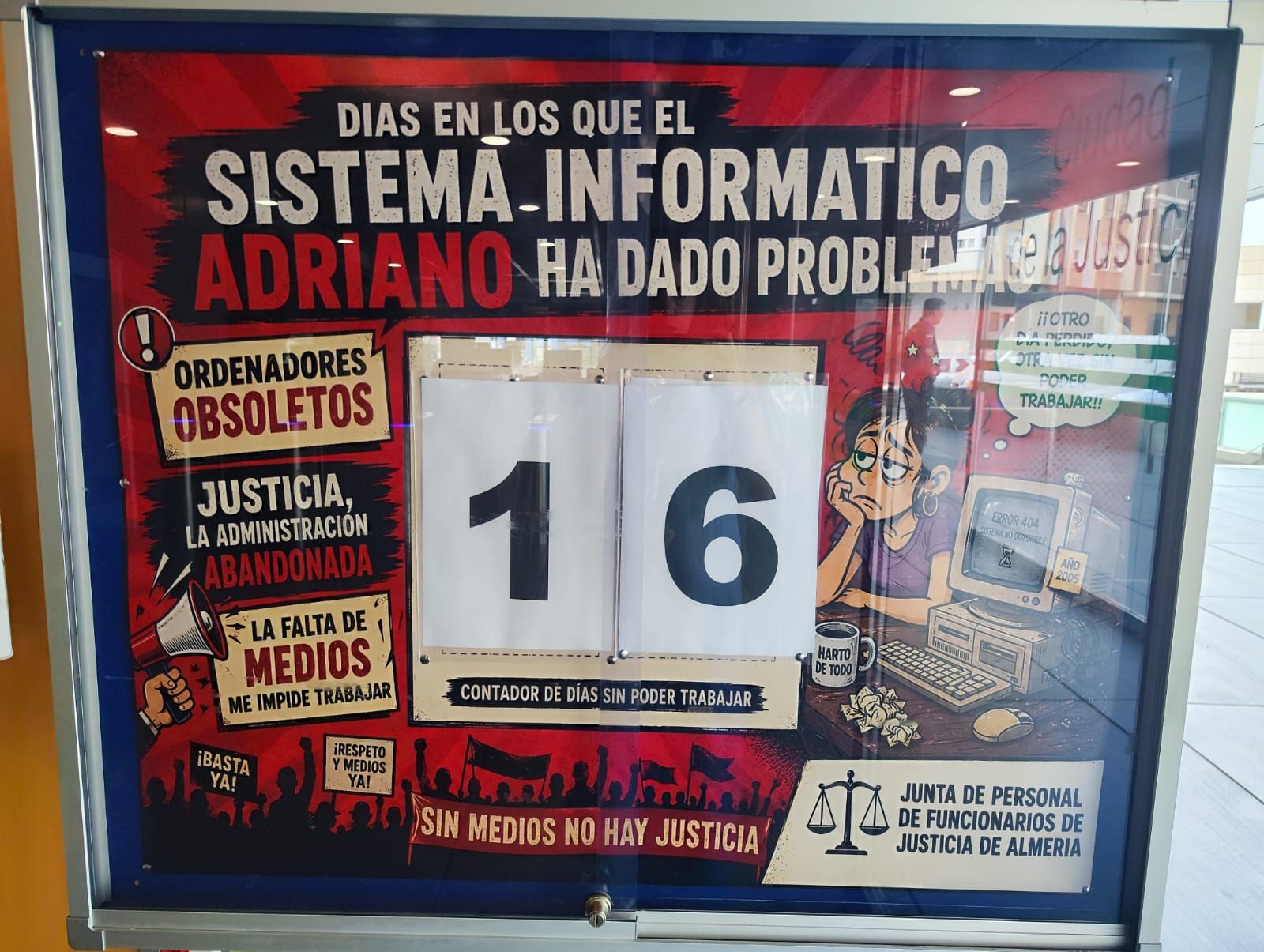 SPJ-USO ALMERÍA. CONCENTRACIÓN POR LA CAÍDA SISTEMÁTICA DEL PROGRAMA @DRIANO